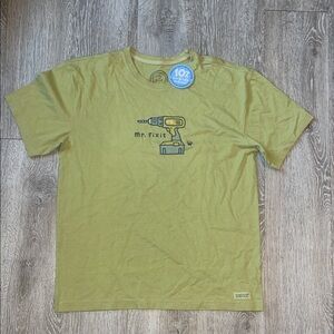 New Life Is Good Mr. Fixit green Yellow T-Shirt men’s size medium Father’s Day